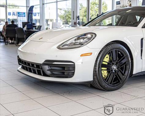2022 Porsche Panamera E-Hybrid 4