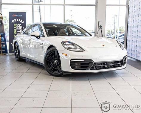 2022 Porsche Panamera E-Hybrid 4