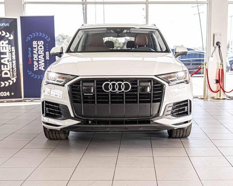 Carrara White 2023 Audi Q7 55 Prestige
