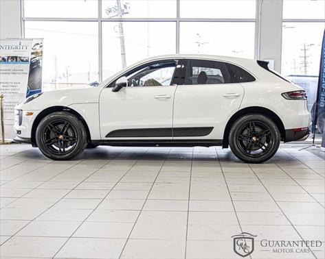 2021 Porsche Macan Base