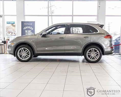 2018 Porsche Cayenne Platinum Edition