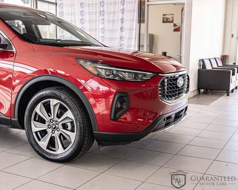 2024 Ford Escape Platinum