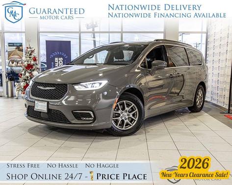 2022 Chrysler Pacifica Touring