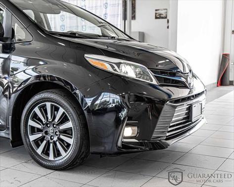 2020 Toyota Sienna Limited Premium