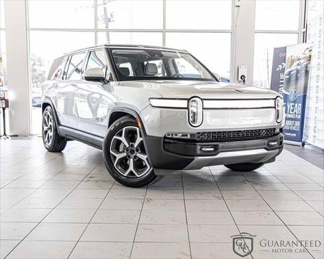 2024 Rivian R1S Adventure