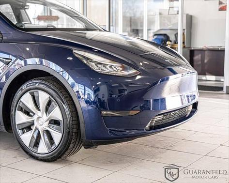2022 Tesla Model Y Long Range Dual Motor All-Wheel Drive
