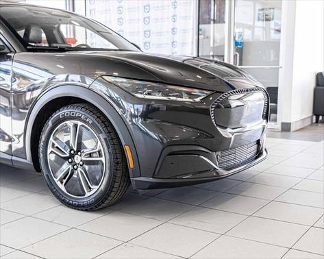 2022 Ford Mustang Mach-E Select