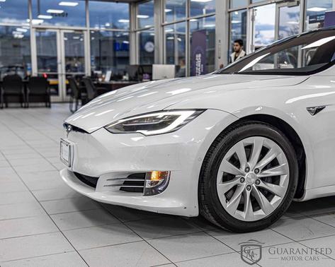 Pearl White Multi-Coat 2019 Tesla Model S 100D