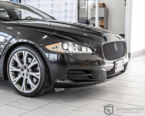 2015 Jaguar XJ Base