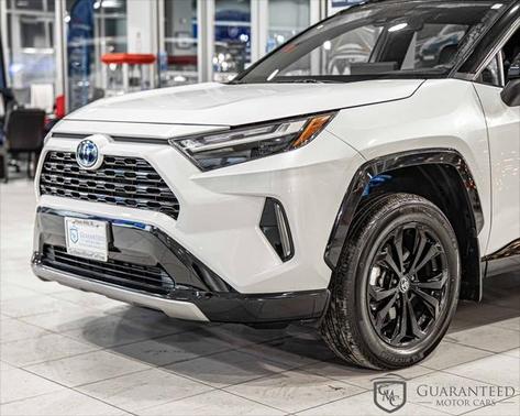 2023 Toyota RAV4 Hybrid SE