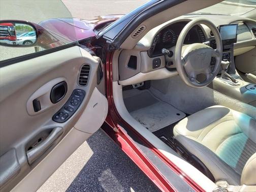 2003 Chevrolet Corvette Base