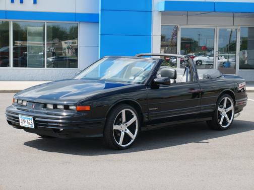 1992 Oldsmobile Cutlass Supreme Base