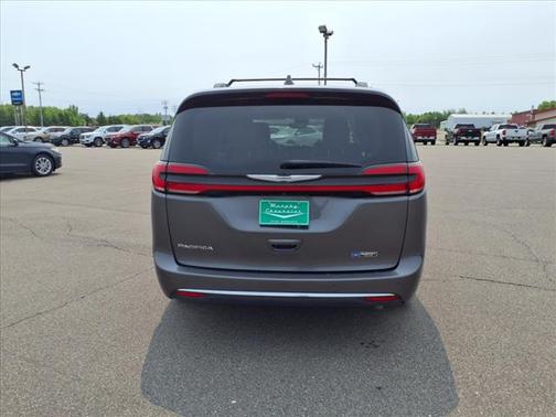 2021 Chrysler Pacifica Touring-L