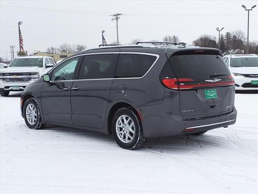 2021 Chrysler Pacifica Touring-L