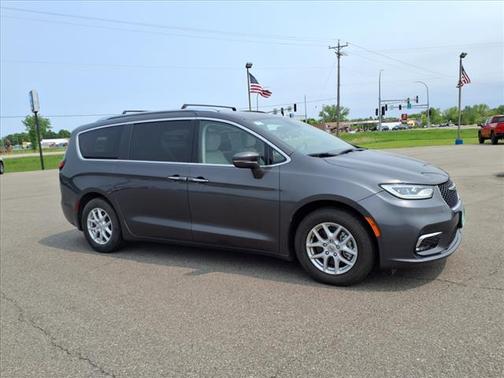 2021 Chrysler Pacifica Touring-L