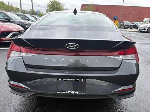 Portofino Gray 2023 Hyundai ELANTRA SEL