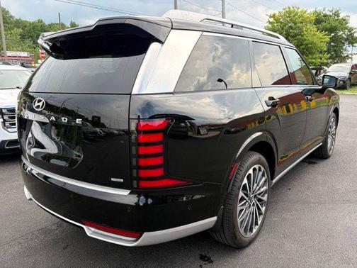 Abyss Black Pearl 2026 Hyundai Palisade Hybrid Calligraphy