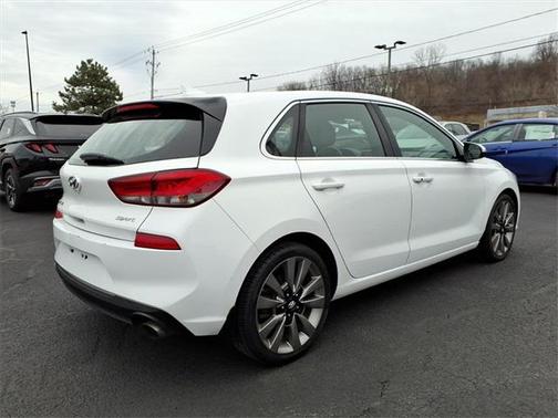 2018 Hyundai Elantra GT Sport