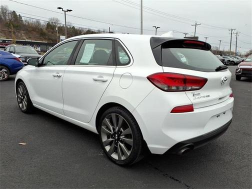 2018 Hyundai Elantra GT Sport