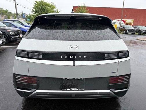 Cyber Gray 2024 Hyundai IONIQ 5 SEL