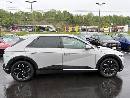Cyber Gray 2024 Hyundai IONIQ 5 SEL