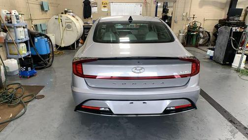 2023 Hyundai SONATA Hybrid SE