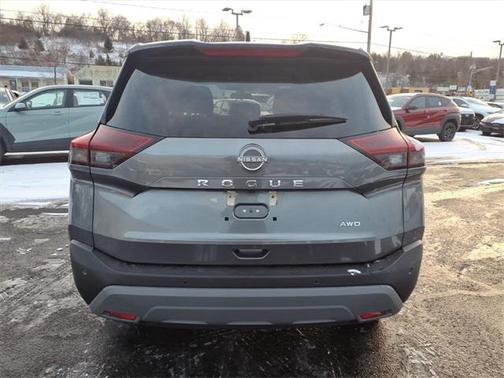 2023 Nissan Rogue S