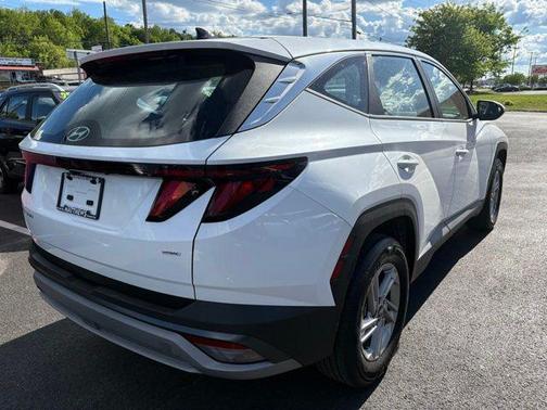 Serenity White Pearl 2025 Hyundai TUCSON SE