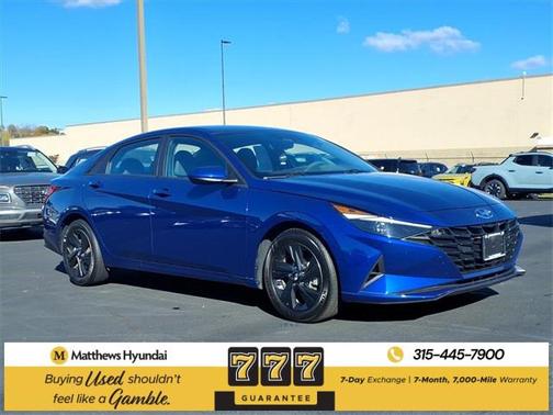 2023 Hyundai ELANTRA SEL