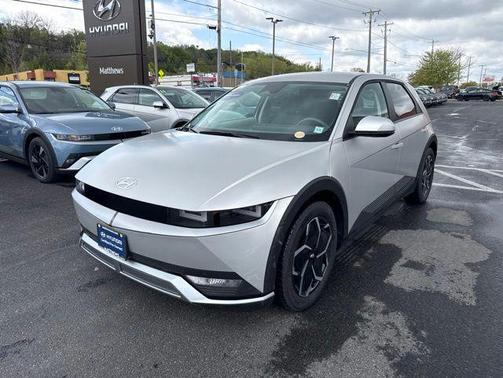 Gravity Gold (Matte Gold) 2024 Hyundai IONIQ 5 SEL