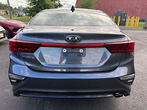 Gravity Gray 2021 Kia Forte LXS