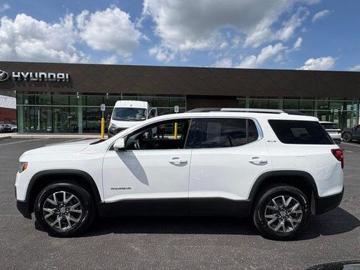 Summit White 2023 GMC Acadia AWD SLE