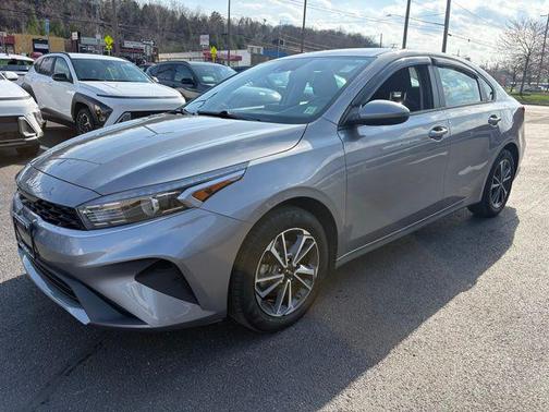 Steel Gray 2023 Kia Forte LXS