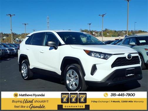2022 Toyota RAV4 LE
