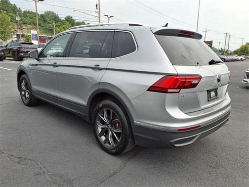 2023 Volkswagen Tiguan 2.0T SE 4MOTION