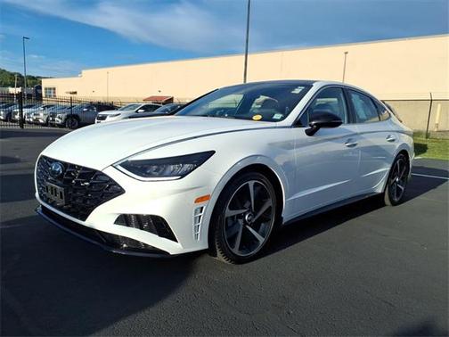 2023 Hyundai SONATA SEL Plus