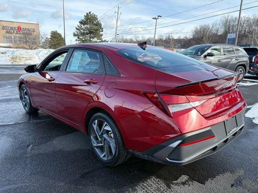 2025 Hyundai ELANTRA Sport