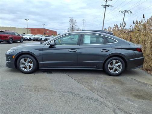2023 Hyundai SONATA SE