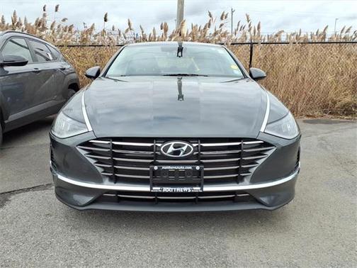 2023 Hyundai SONATA SE