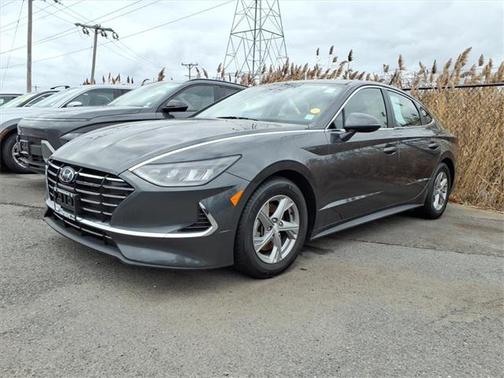 2023 Hyundai SONATA SE