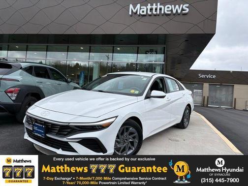 2024 Hyundai ELANTRA SEL