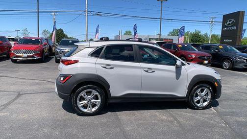 Cyber Silver 2023 Hyundai KONA SEL