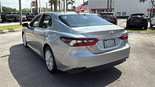 2022 Toyota Camry LE