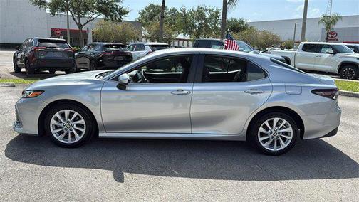 2022 Toyota Camry LE