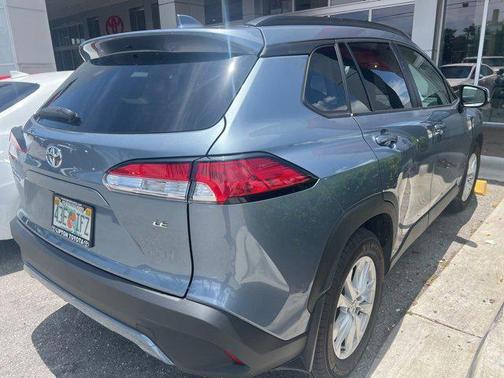 2024 Toyota Corolla Cross LE