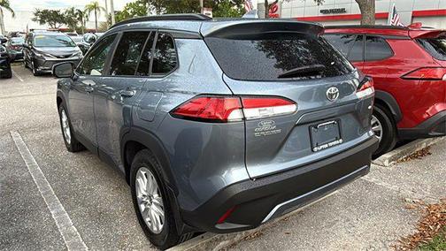 2024 Toyota Corolla Cross LE