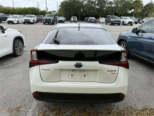 2020 Toyota Prius XLE