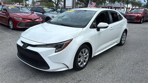 2022 Toyota Corolla LE
