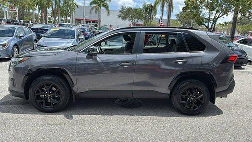 2024 Toyota RAV4 XLE