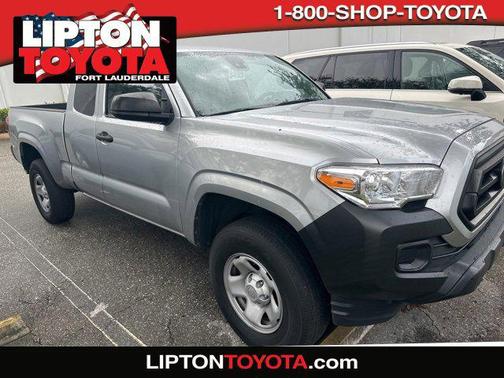 2022 Toyota Tacoma SR